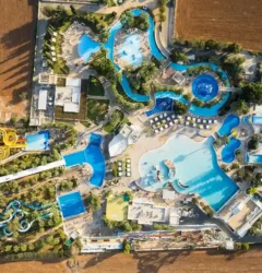 Kolam Renang Wisata
