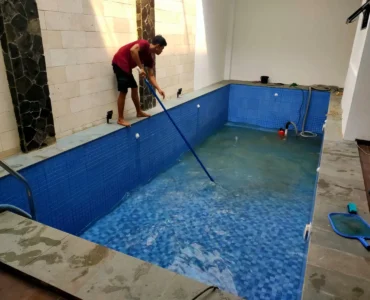 Perawatan Kolam Renang Professional